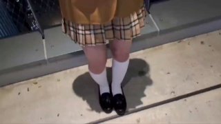 金发大奶妹帮我乳交到射
